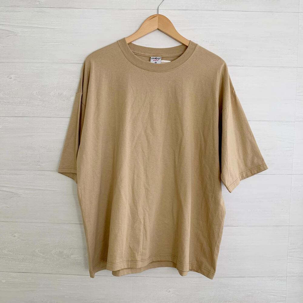 NWT Chic Plus Venture Khaki tan short sleeve vintage t-shirt, 1X
